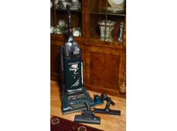 Hoover Wind Tunnel Vacuum Cleaner With Attachments
