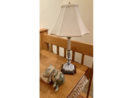 Decorative International Pig & French Country Table Lamp  (CTF10)