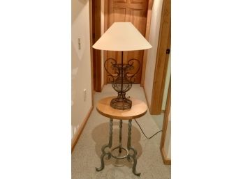 Lane Furniture Lamp Table And Lamp (CTF10)