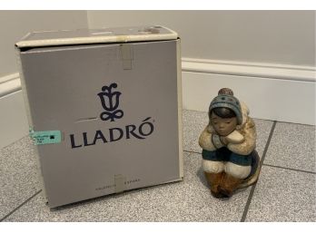 Lladro 'Pensive Eskimo Boy'  (CTF10)