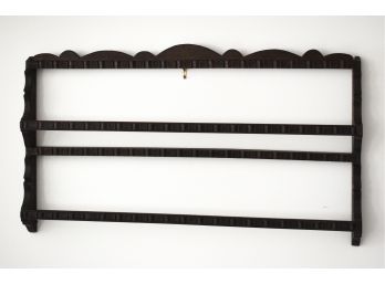 Carved Antique Walnut Plate Rack With Scalloped Sides (CTF10)