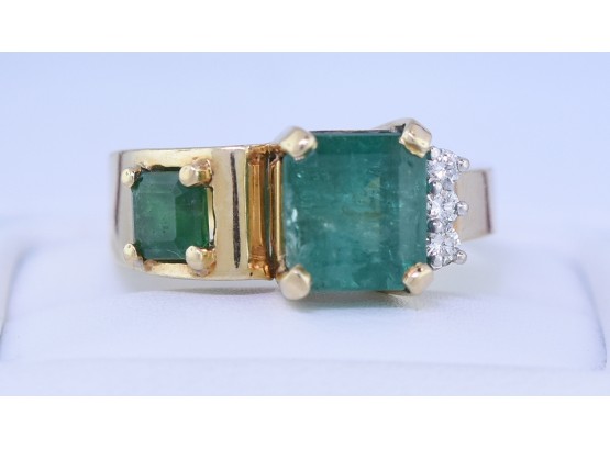 14k Emerald And Diamond Ring