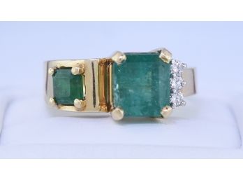 14k Emerald And Diamond Ring