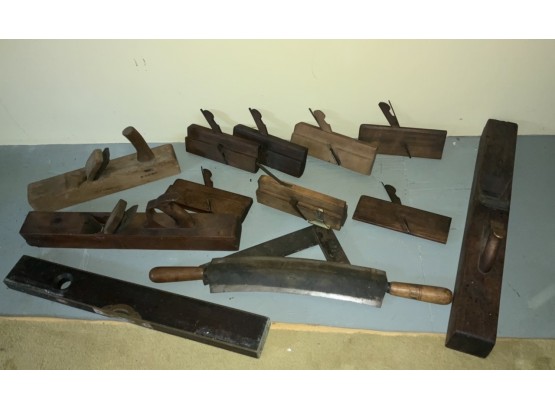 Antique Wood Working Tools (CTF10)
