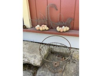 Wire Egg  And Apple Baskets  (CTF10)