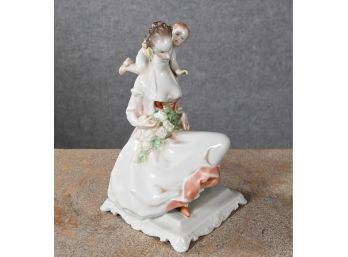 Herend Porcelain Figure, Woman With Angel (CTF10)
