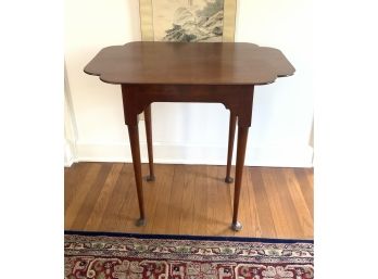 Eldred Wheeler Queen Anne Style Cherry Table (CTF10)