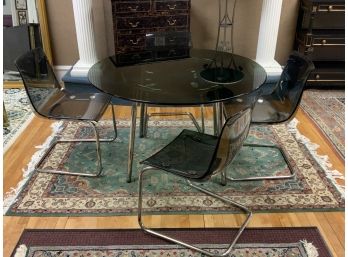 Retro Chrome And Smoke Lucite Table & Chairs (CTF40)