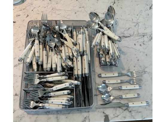 Stainless And Melamine Cutlery For 24 (1 Of 2) (CTF10)