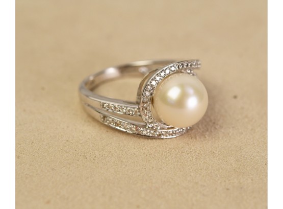 14k Diamond And Pearl Ring (CTF10)