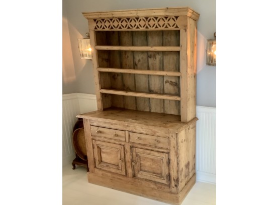 Country Pine Welsh Cupboard  (CTF40)