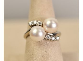 14k Gold Diamond And Pearl Ring (CTF10)