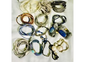 Assorted Bracelets, 21pcs. (CTF10)