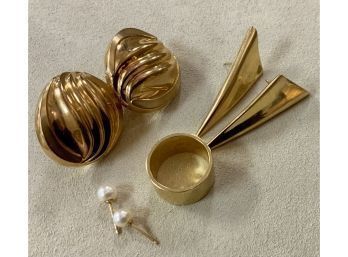 14K Gold Earrings & Ring (CTF10)
