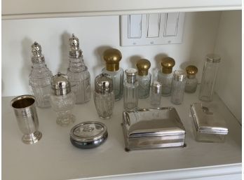 Collection Of Castors, Perfumes And Boxes (CTF10)