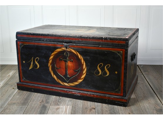 Antique English Imported Ship's Trunk With Painted Decoration (CTF20)