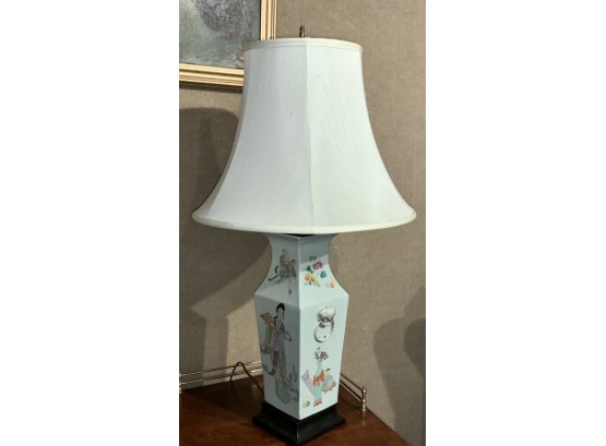 Chinese Porcelain Lamp (CTF20)