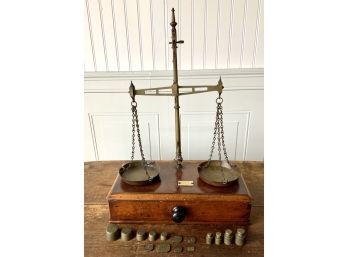 Antique English Scales (CTF10)