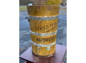 Fearson's Manchester NH Wood Barrel In Yellow Paint(CTF10)