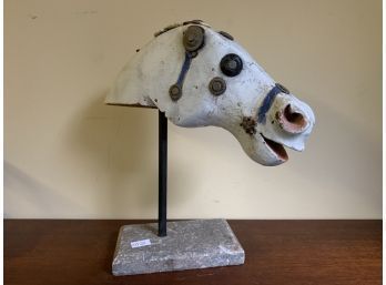 Antique Folk Art Horse Head (CTF10)