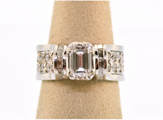 Beautiful Emerald Cut Diamond And 14k Gold Ring (CTF10)