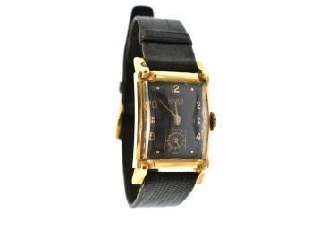 Vintage Mens 14k Gruen Curvex Wrist Watch (CTF10)