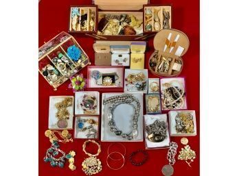 Assorted Costume Jewelry With Multiple Decorative Tabletop Cases (CTF10)
