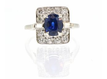 Attractive Platinum Sapphire & Diamond Ring (CTF10)