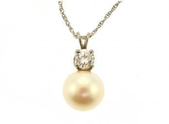14k Gold Diamond & Pearl Pendant Necklace  (CTF10)