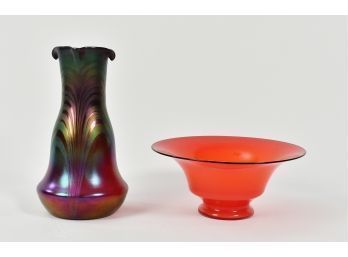 Art Glass Vase And Center Bowl (CTF10)