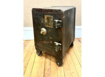 The Victor Safe & Lock Co. Victorian Iron Safe (CTF50)