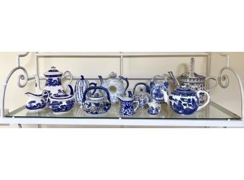 Spode Tea Set &  Blue And White Tea Pot Collection (CTF20)