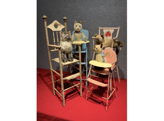 Four Doll High Chairs & Stuffed Cats (CTF20)