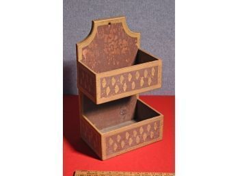 Two-tier Paint Decorated Pine Wall Box (CTF10)