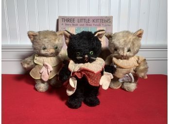 Vintage Three Little Kittens Book & Puzzle,  Stuffed  Animals (CTF10)