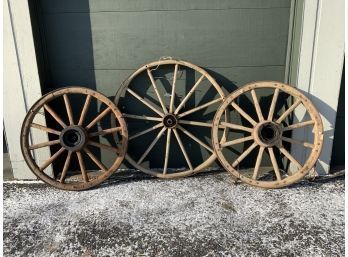 Antique Wood Wagon Wheels (CTF20)