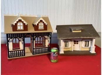 Two Wood Dollhouses (CTF10)