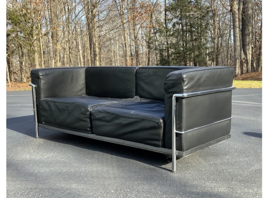 Le Corbusier Style Leather And Chrome Sofa (CTF40)