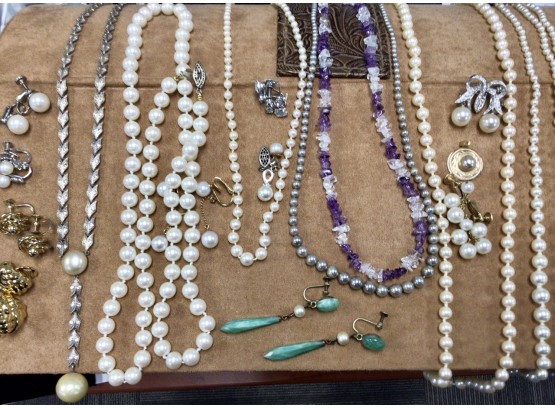 Faux Pearl Costume Jewelry (CTF10)