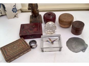 Desk Top Related Items And Assorted China (CTF10)