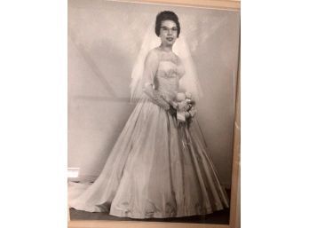 Vintage Wedding Dress (CTF10)