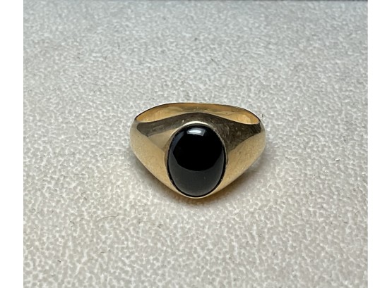 18k Gold And Onyx Ring (CTF10)