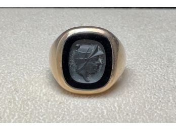 Antique 19th C. 10k Gold And Onyx  Ring (CTF10)