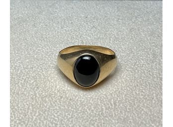 18k Gold And Onyx Ring (CTF10)
