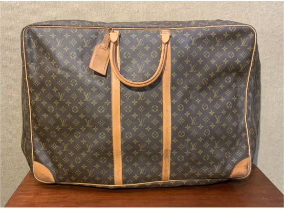Louis Vuitton Soft Sided Suitcase (CTF20)