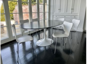 Set Of Six Fritz Hansen/ Arne Jacobsen Mid Century Dining Room Chairs (CTF50)
