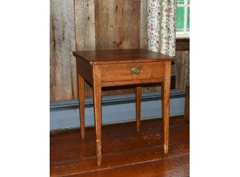 Primitive Pine Country Tapered Leg Stand