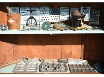 Great Lot Of Antique Kitchen Ware