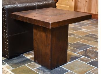 Arhaus Furniture Side Table (CTF20)