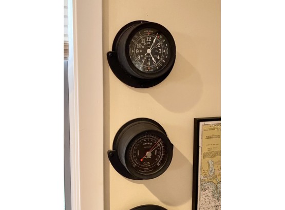 Barometer And Clock (CTF10)